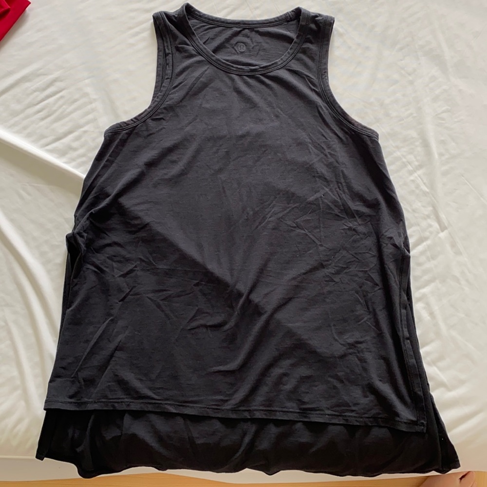 Lululemon tank top